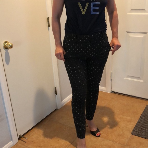 Ann Taylor Loft - Picture 3 of 9